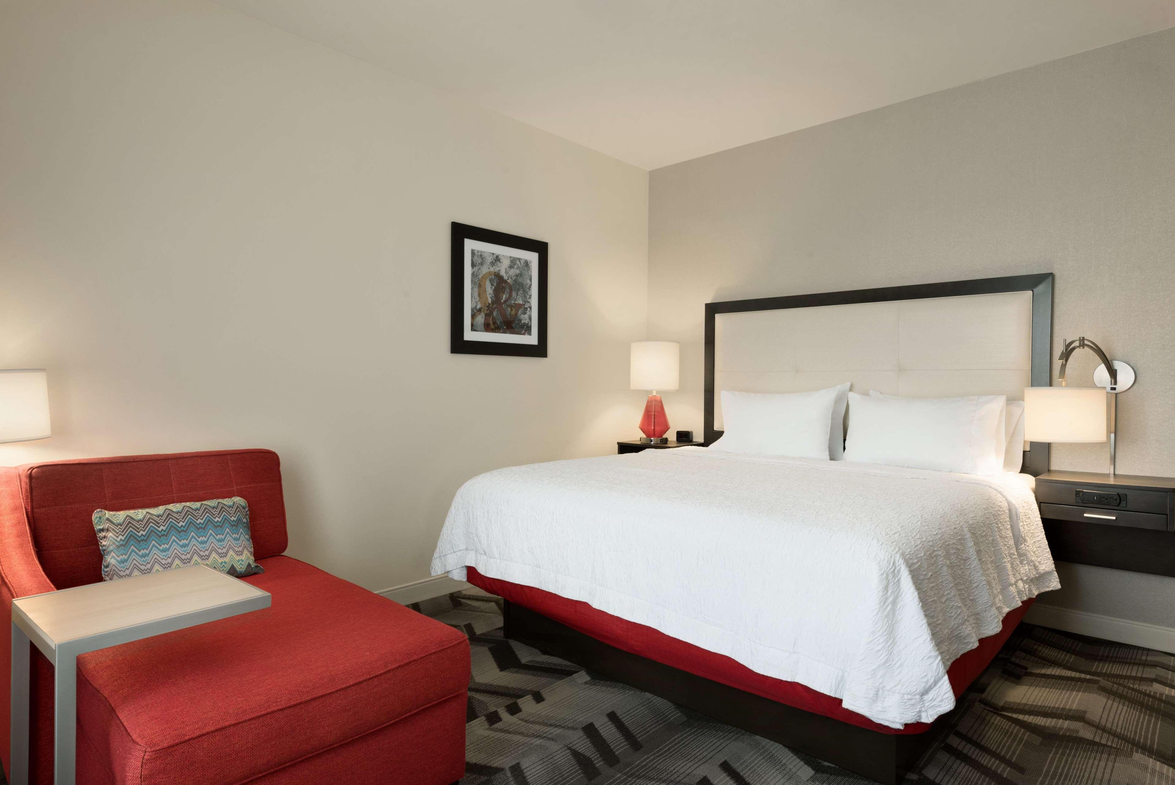 Hampton Inn By Hilton Spring Hill, Tn 3*
